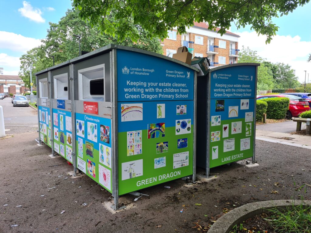 Educational display promoting community cleanliness